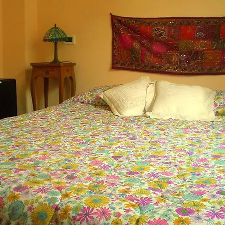 Bed & Breakfast Maya & Leo